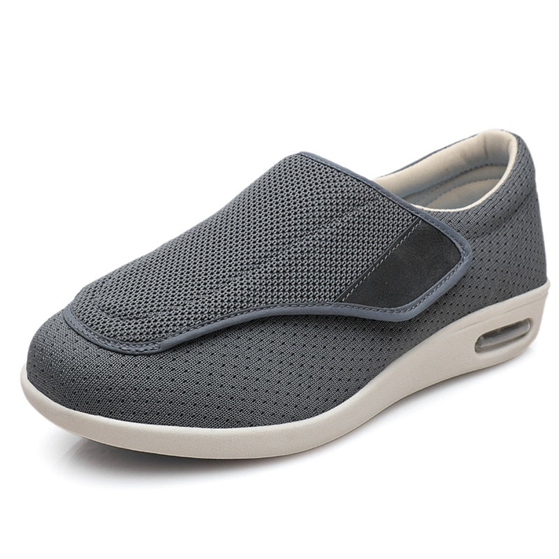 Chloe Stretch No-Tie Wide Schuhe mit verstellbarem Verschluss - Dunkelgrau
